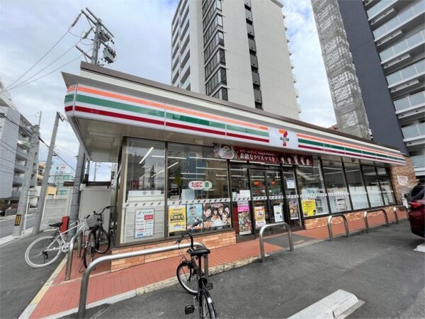 周辺環境(セブンイレブン 名古屋亀島2丁目店（59m）)