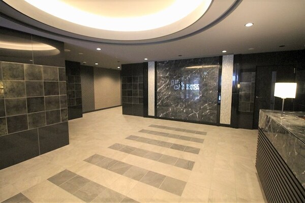 ロビー・ラウンジ