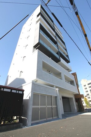 PULCHRA OZONE(プルクラ大曽根)外観写真