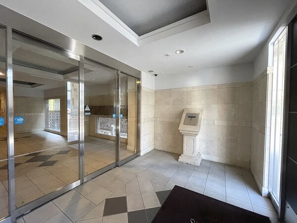 ロビー・ラウンジ