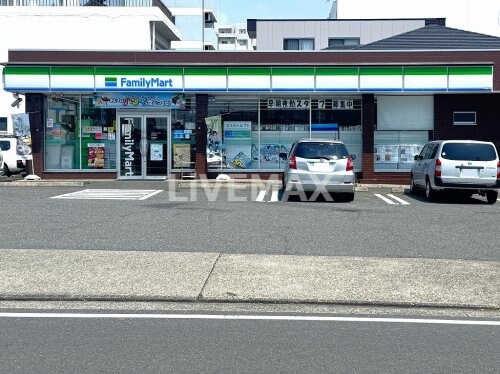 ファミリーマート 黄金通四丁目店