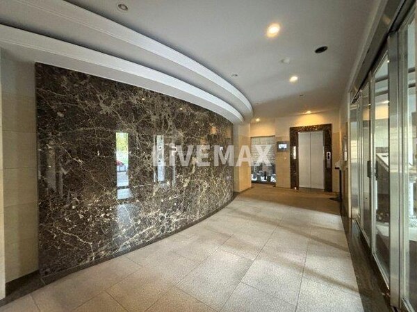 ロビー・ラウンジ