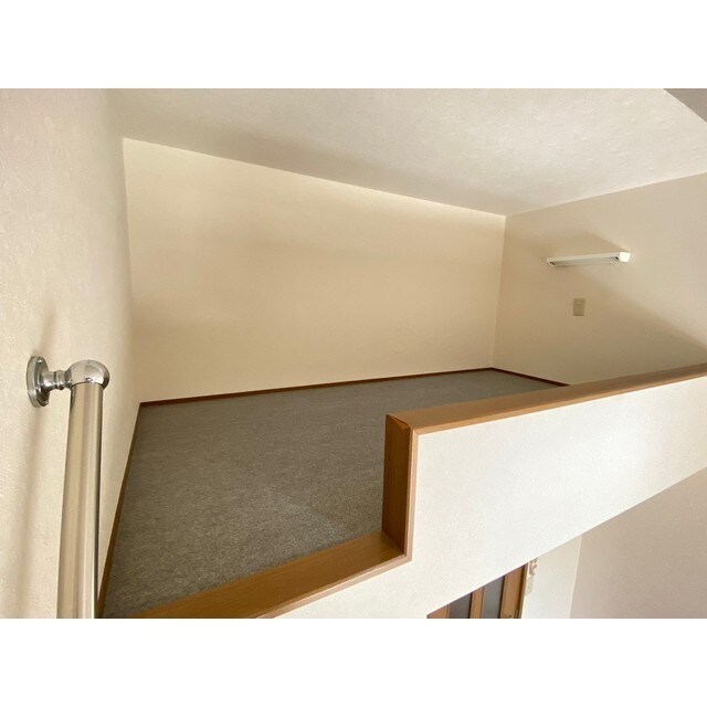 物件内観写真8　(ロフト)