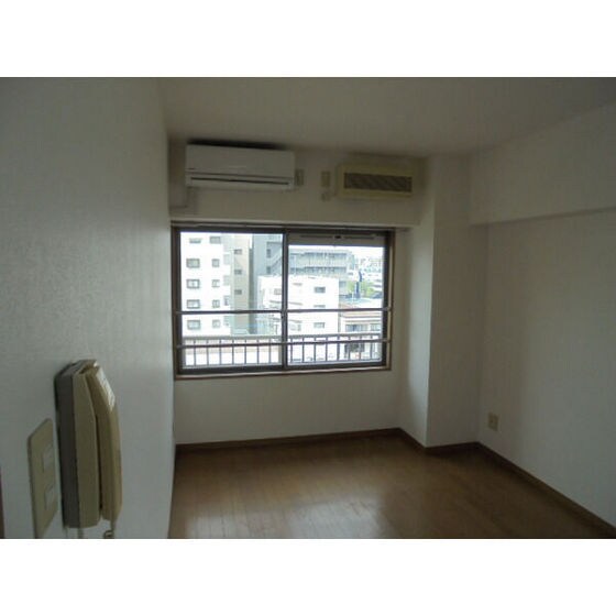 物件内観写真9　(※別部屋写真。現況優先※)