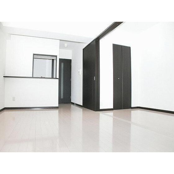 物件内観写真2　(※別部屋写真。現況優先※)