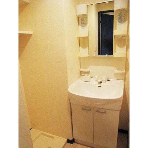 物件内観写真5　(※別部屋写真。現況優先※)