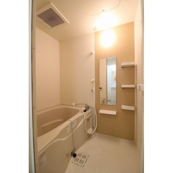 バス／シャワールーム等(※同タイプ別部屋のお写真です。)