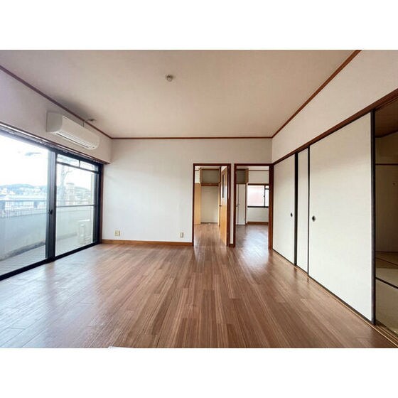 物件内観写真6　(※同タイプ別部屋写真。現況優先)