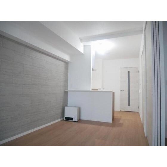 物件内観写真3　(現状優先)