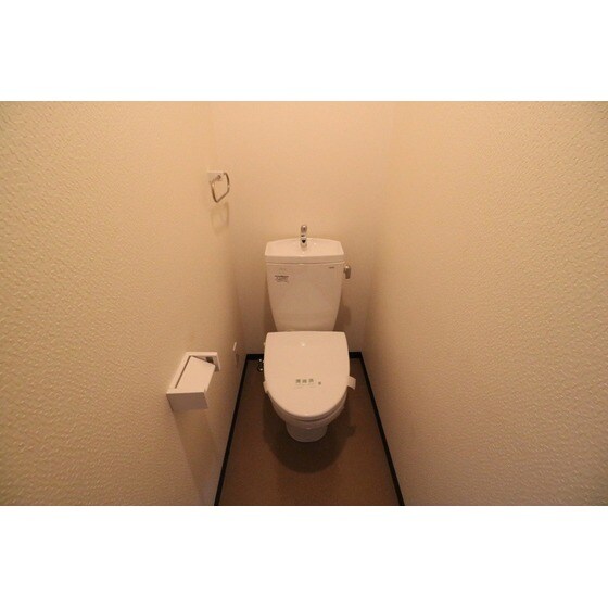 物件内観写真9　(※別部屋写真。現況優先※)