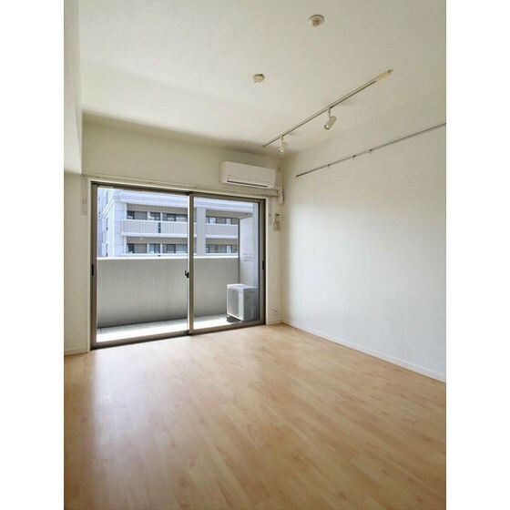 物件内観写真8　(※別部屋写真。現況優先※)