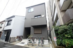 CHATNOIR外観写真