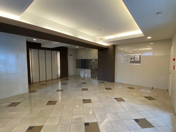 ロビー・ラウンジ