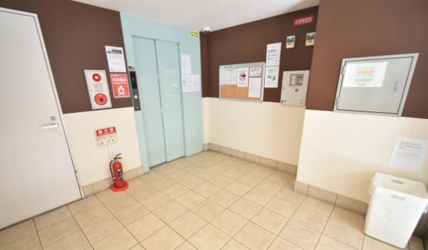 ロビー・ラウンジ