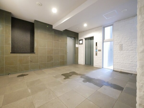 ロビー・ラウンジ