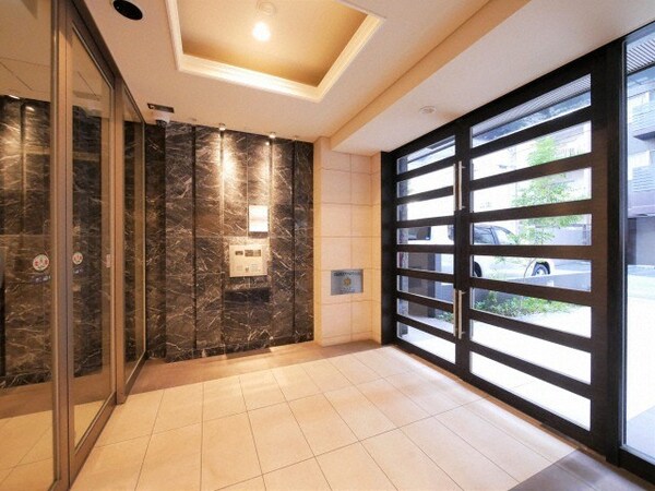 ロビー・ラウンジ