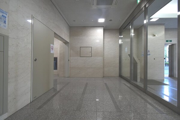 ロビー・ラウンジ