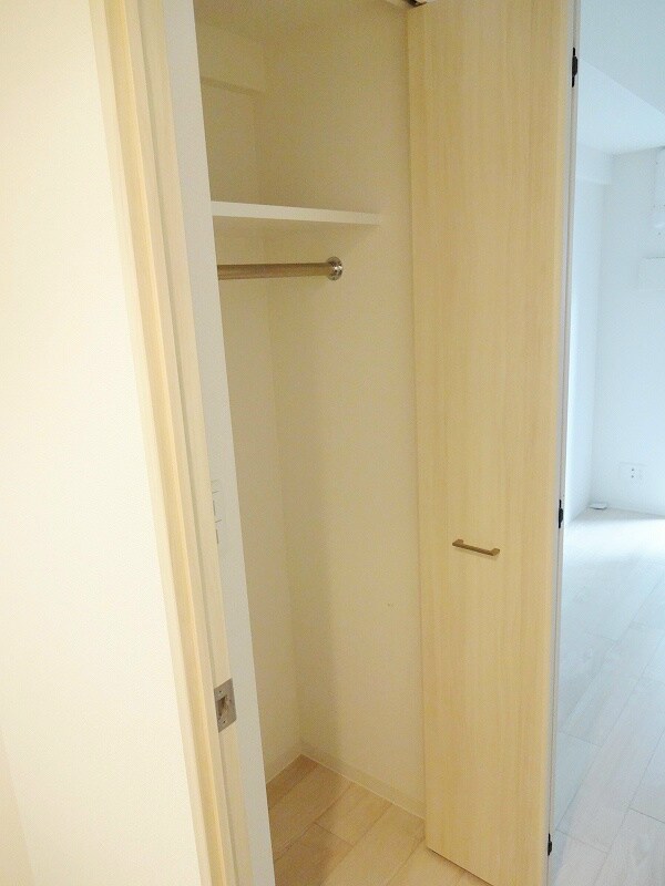 物件内観写真12　(クローゼット)