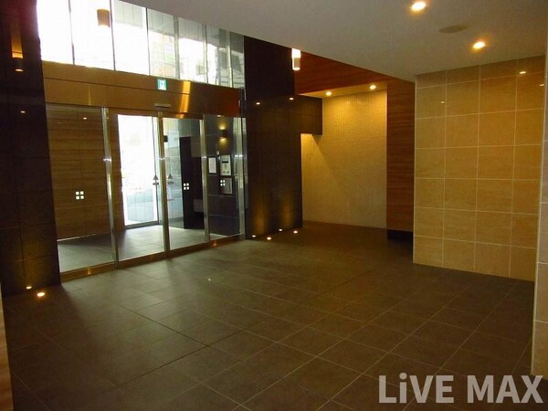 ロビー・ラウンジ