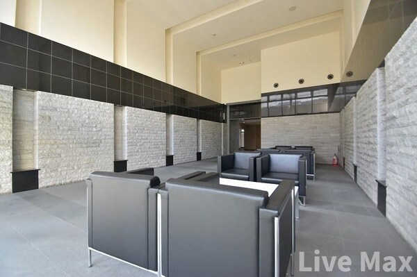 ロビー・ラウンジ