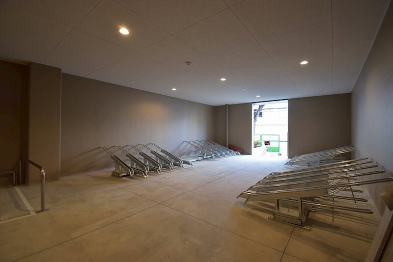 物件外観写真6　(駐輪場)