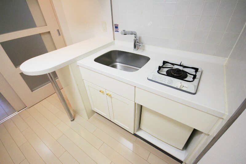 物件内観写真5　(ミニ冷蔵庫付き)