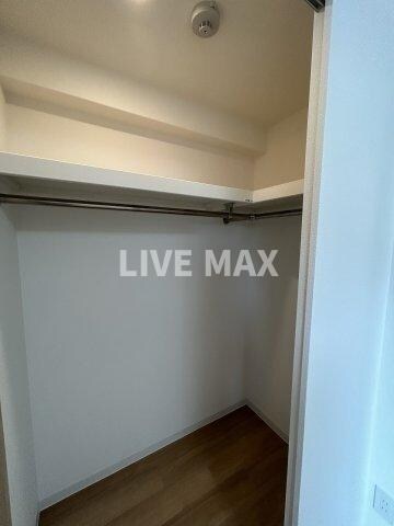 物件内観写真23　(ウォークインクローゼット)