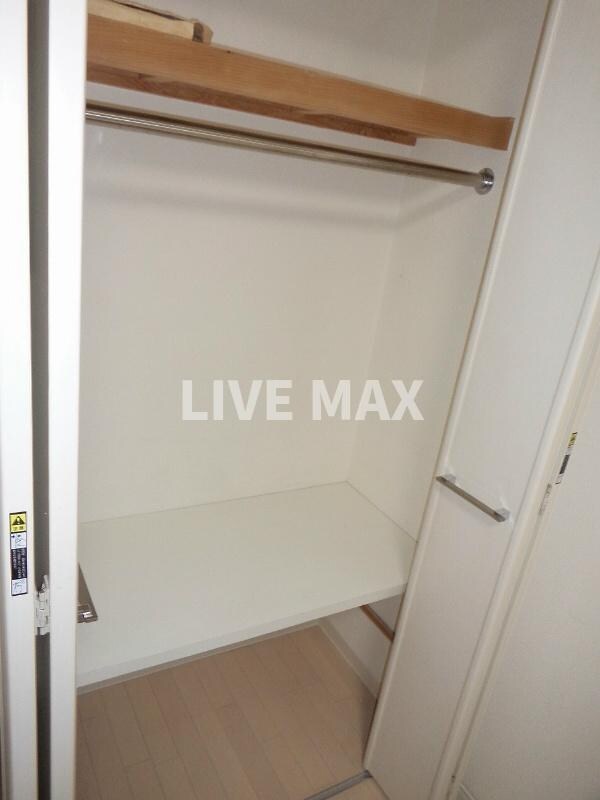 物件内観写真9　(クローゼット♪)