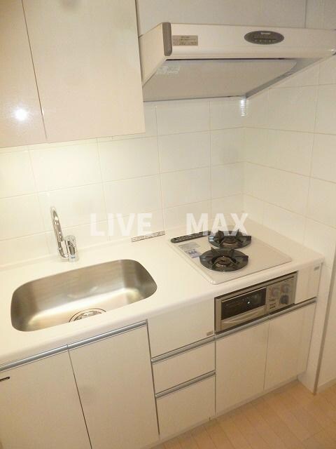 物件内観写真5　(2口ガスコンロ＆グリル付き♪)