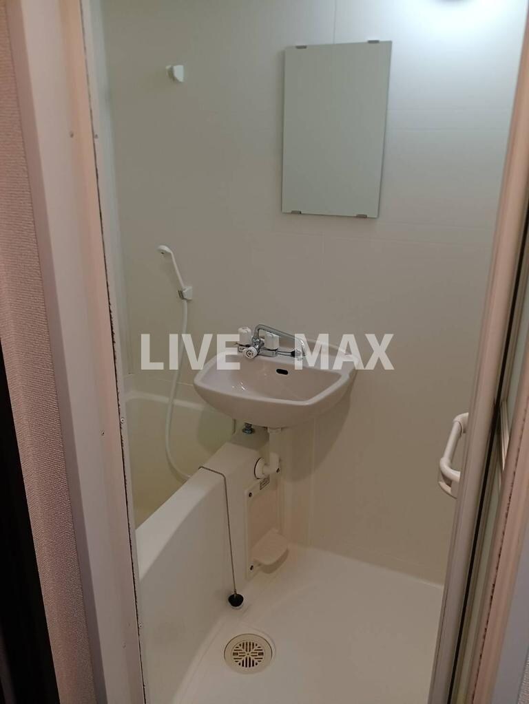 浴室(※別部屋のお写真になります)