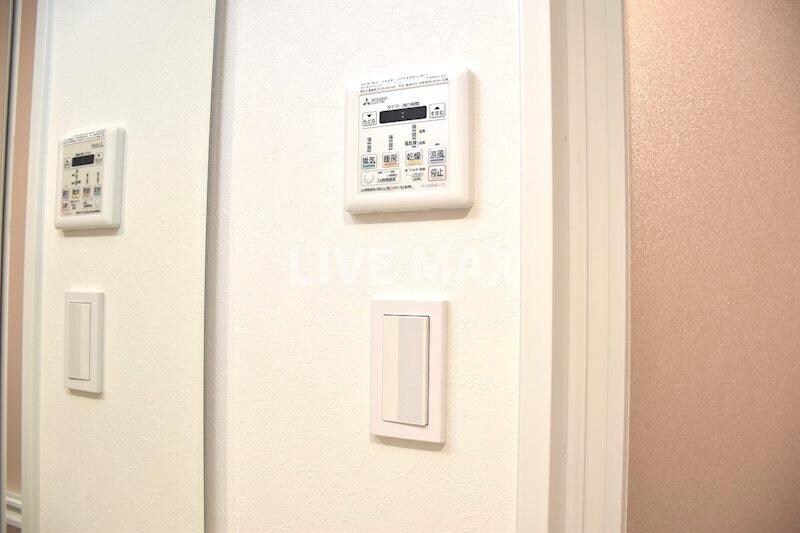 物件内観写真19　(浴室乾燥機)