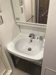 物件内観写真12　(独立洗面台♪)