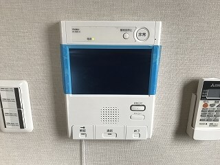 物件内観写真14　(モニター付きインターホン♪)