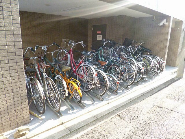 物件内観写真24　(駐輪場♪)