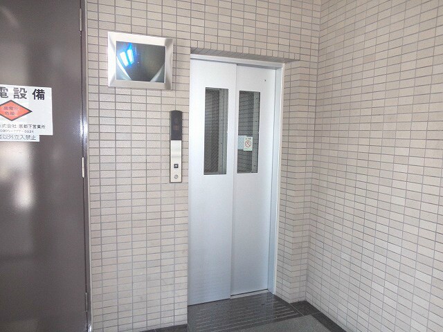 物件内観写真25　(モニター付きエレベーター♪)