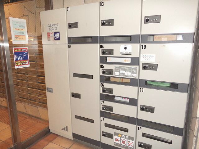 物件内観写真26　(宅配ボックス♪)