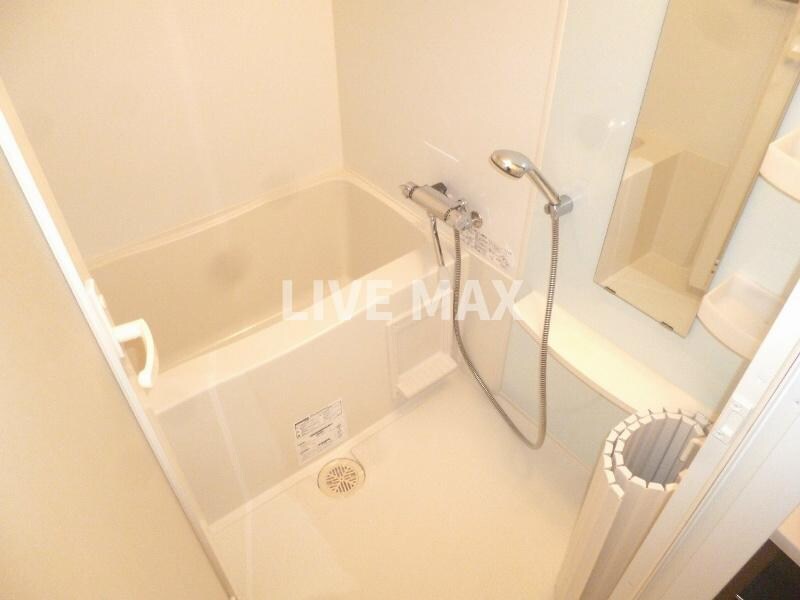 物件内観写真10　(オートバス機能付き♪)