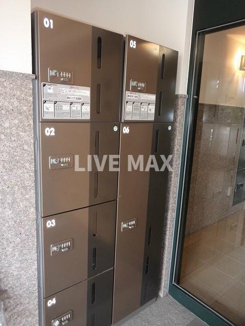 物件内観写真20　(宅配ボックス♪)