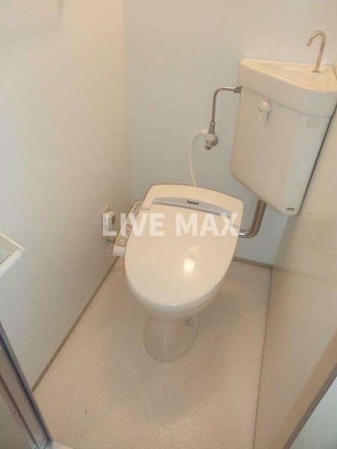 物件内観写真12　(温水洗浄便座♪)