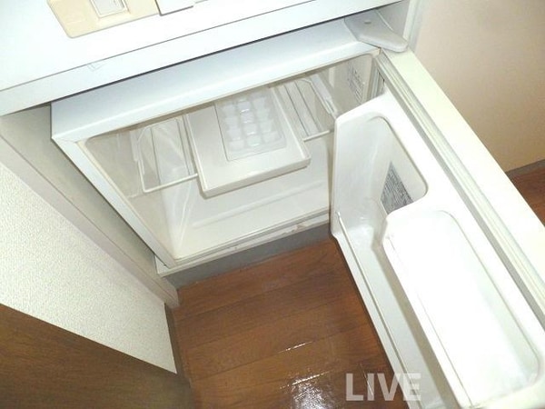 収納(冷蔵庫付き♪)
