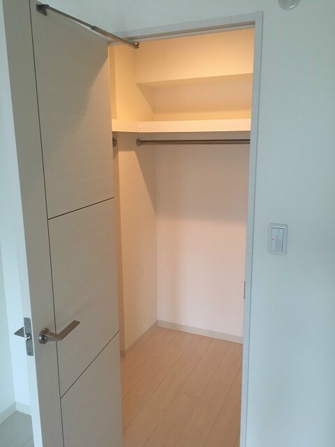 物件内観写真14　(ウォークインクローゼット)