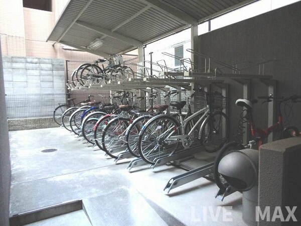 建物設備(駐輪場)