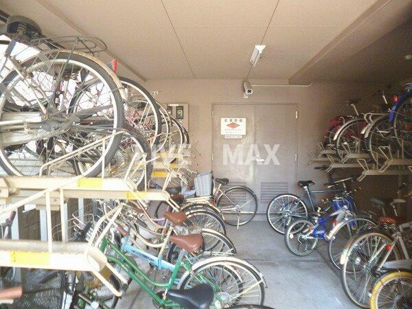 その他(駐輪場)