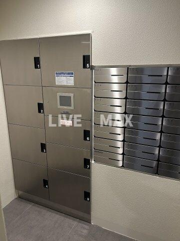 物件内観写真25　(宅配ボックス)