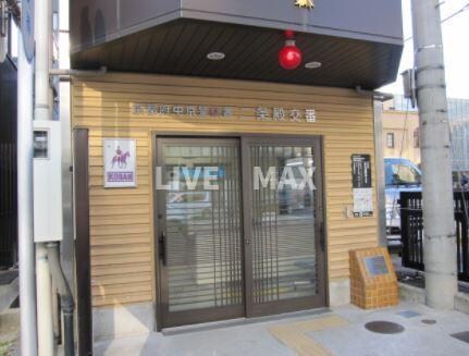 物件外観写真8　(中京警察署 二条殿交番（637m）)