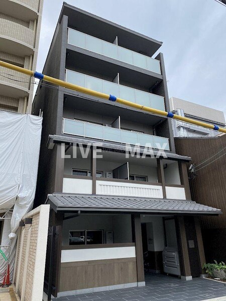 PEACE WELL 四条外観写真