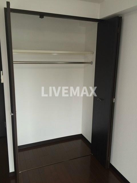 物件内観写真12　(クローゼット)