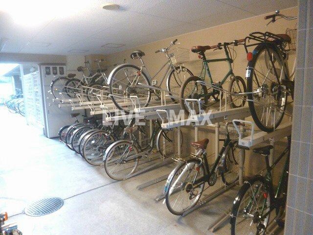 物件内観写真25　(駐輪場)