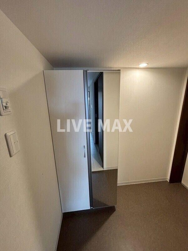 物件内観写真3　(※反転タイプ)