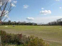 物件外観写真9　(梅小路公園（2170m）)